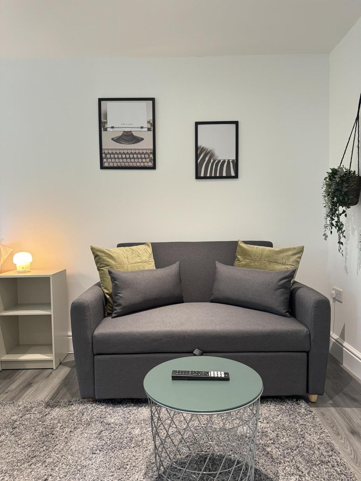 Pensión En-suite Bedroom For Up To 4! Sofa Bed - Near Stratford Londres